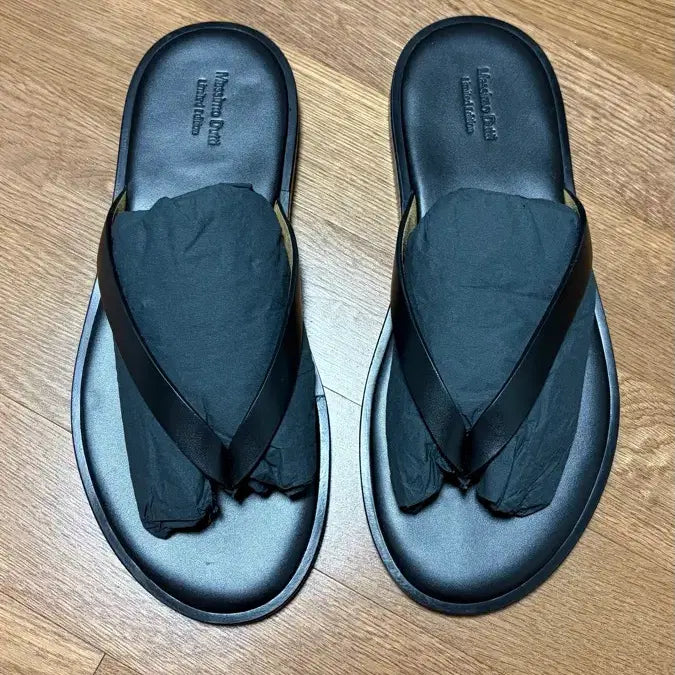 [BUNJANG] Massimo Dutti Nappa Leather Toe Strap Sandals / 마시모두띠 나파 가죽 쪼리