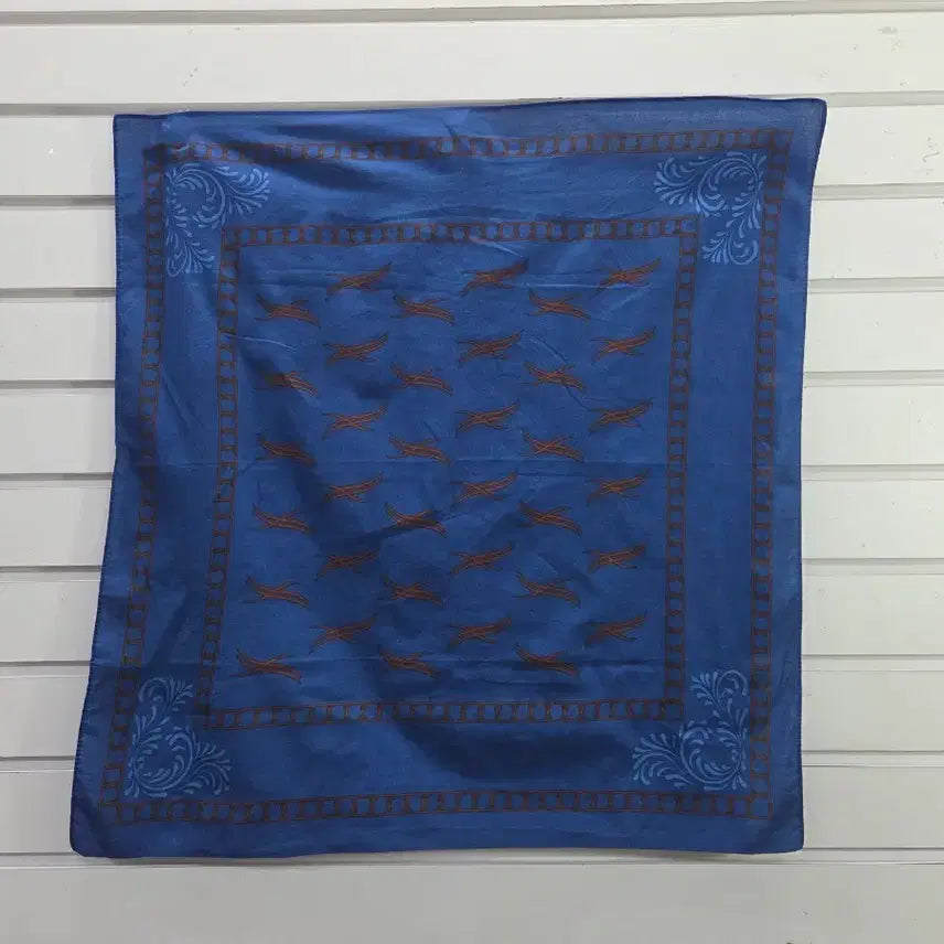 [BUNJANG] Blue Brown Patterned Hiking Scarf / 블루 브라운무늬  등산머플러/보물찾기천사