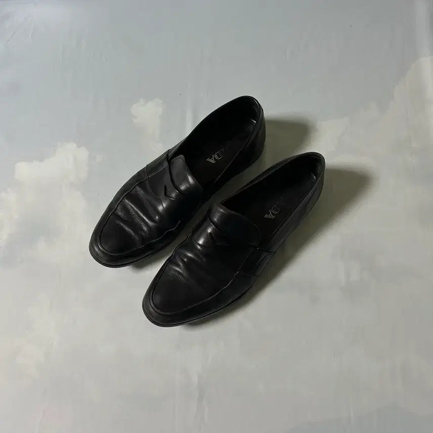 [BUNJANG] Prada Classic Strap Loafers Shoes / Prada classic strap loafers shoes
