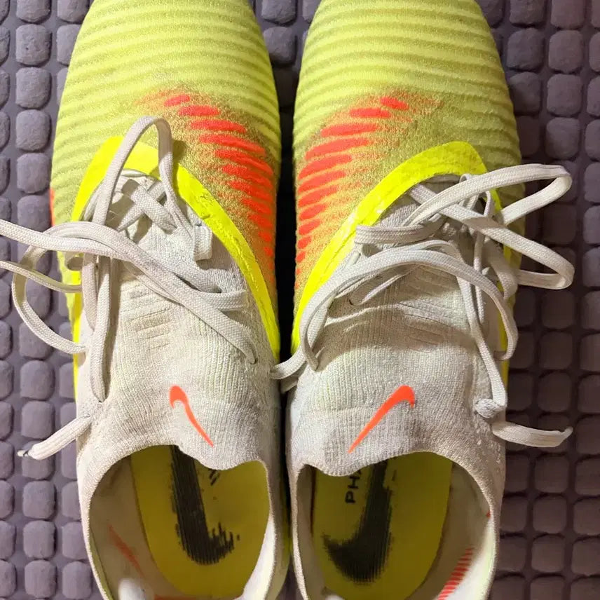 [BUNJANG] Nike Phantom 6 Football Boots / 나이키 팬텀6