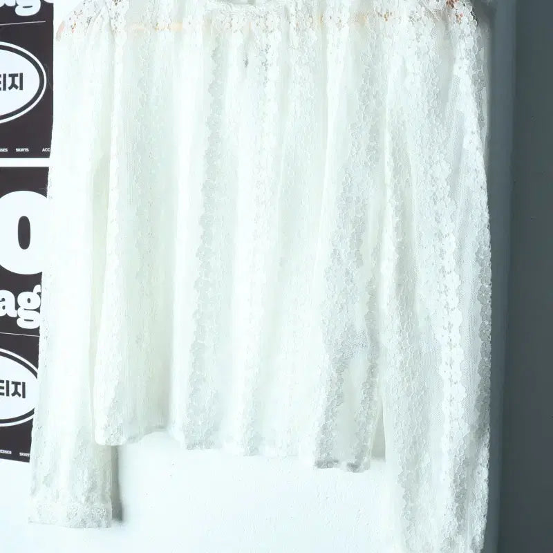 [BUNJANG] MISSO Collaboration Flower See-Through Blouse / W(S) 미쏘 셔츠 남방 페이우 협업 블라우스 플라워 시스루-H39770