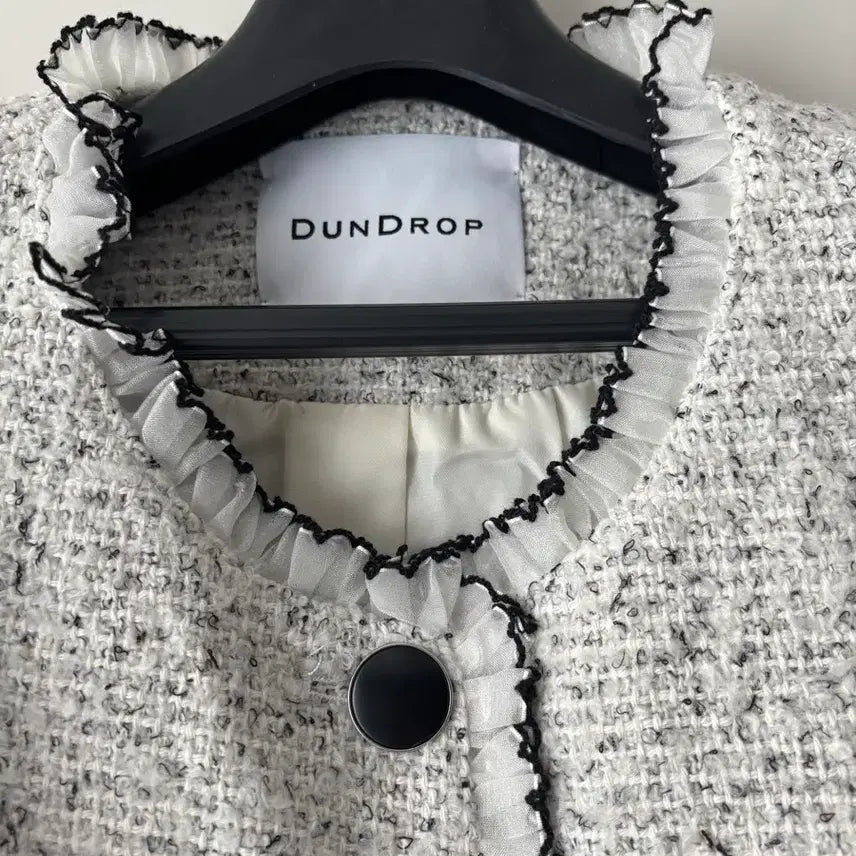 [BUNJANG] Dun Drop Tweed Outer / 던드롭 트위드 아우터