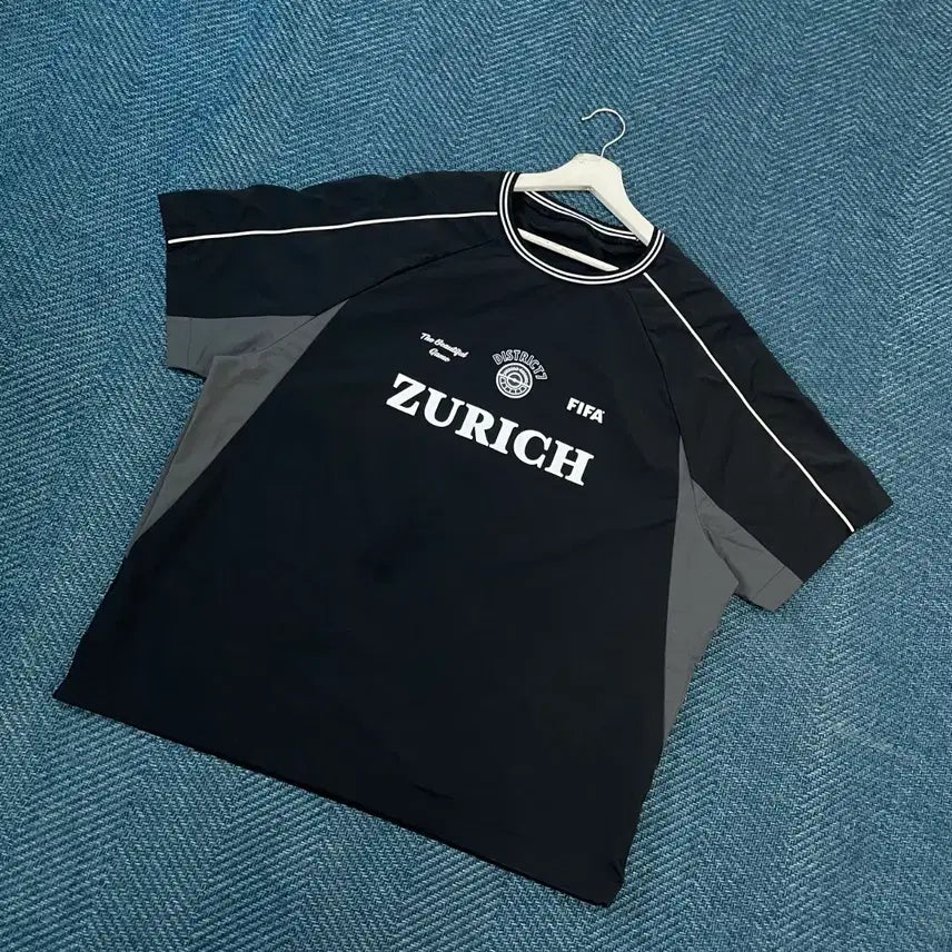[BUNJANG] FIFA 2XL Short Sleeve Windbreaker / [2XL] 피파 FIFA 반팔 웜업 바람막이 만원샵