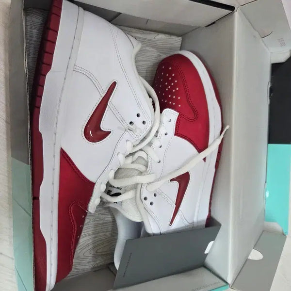 [BUNJANG] Nike Dunk SB Supreme Red US 9.5 / 나이키 덩크sb 슈프림 레드 275 사이즈
