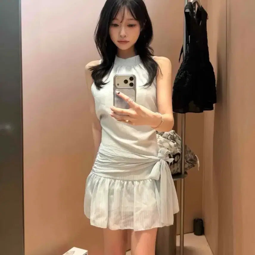 [BUNJANG] Shirring Strap Halter Mini Dress / 셔링 스트랩 타이 홀터 미니원피스