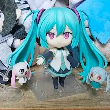 [BUNJANG] Hatsune Miku Nendoroid / 하츠네 미쿠 넨도로이드