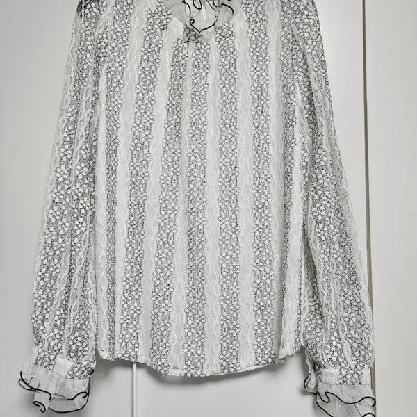 [BUNJANG] ROOM 9 Lace Frill Blouse (Free Size) / (새상품) 룸나인(ROOM 9) 블라우스 (프리)