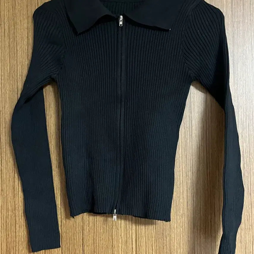 [BUNJANG] Black Ribbed Zip-Up Top / 블랙 골지 집업 상의