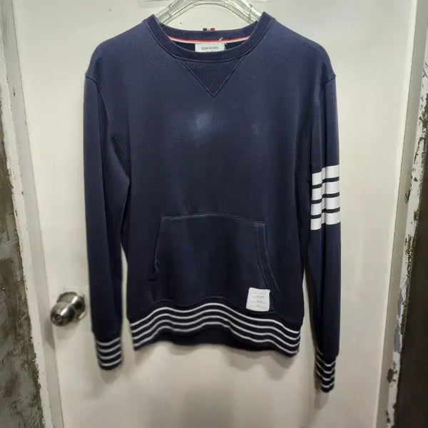 [BUNJANG] Thom Browne Navy Sweatshirt / 톰브라운 네이비 맨투맨