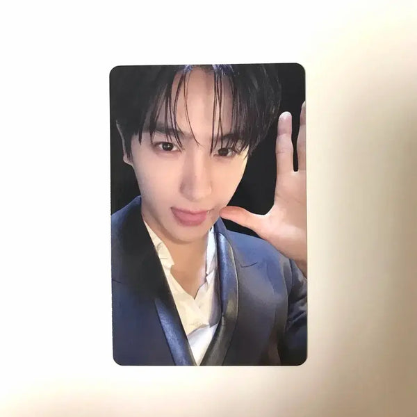 [BUNJANG] The Boyz Hyunjae INTER-ZECTION Photocard / 더보이즈 현재 인터젝션 포카 양도