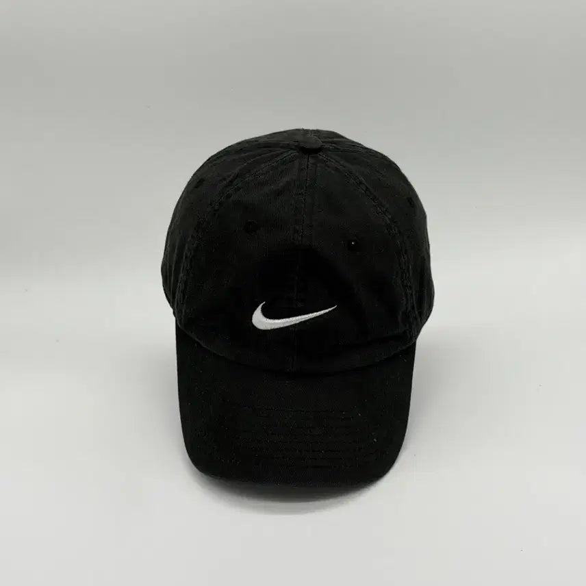 [BUNJANG] Nike 00s Logo Black Ball Cap / [M] 00s 나이키 로고 블랙 볼캡 모자