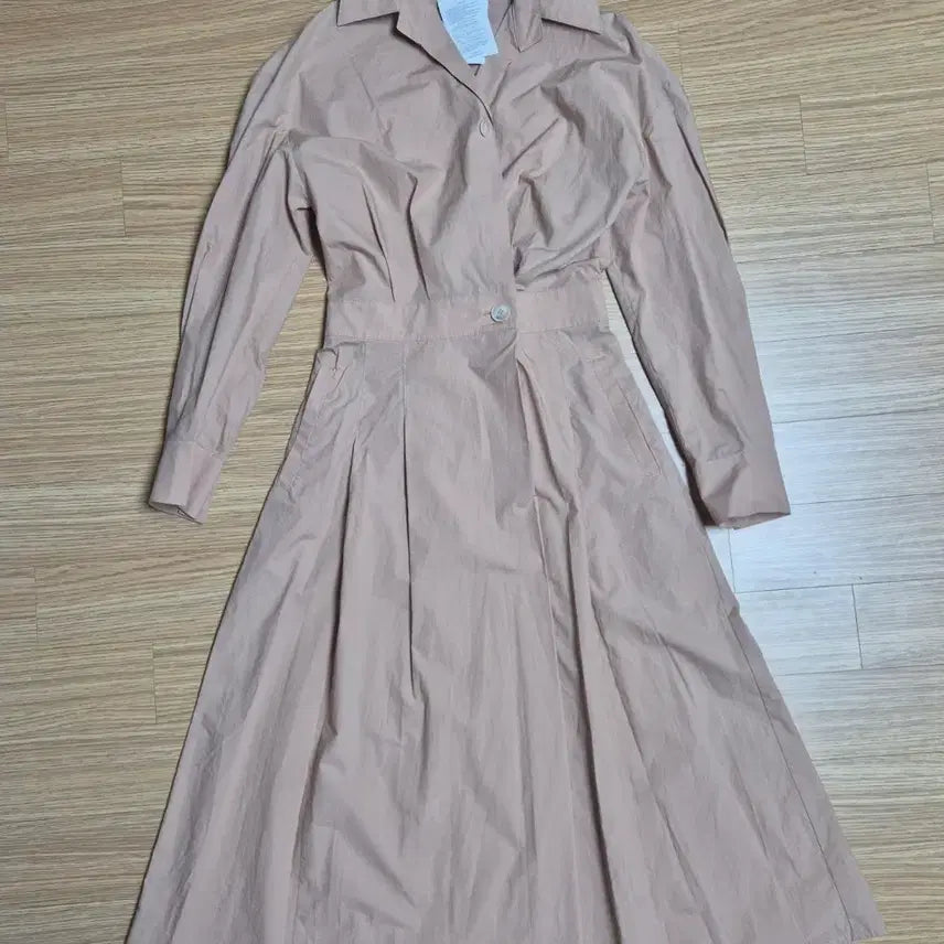 [BUNJANG] On&On Women's Wind Dress / 새상품 온애온 여자 윈피스