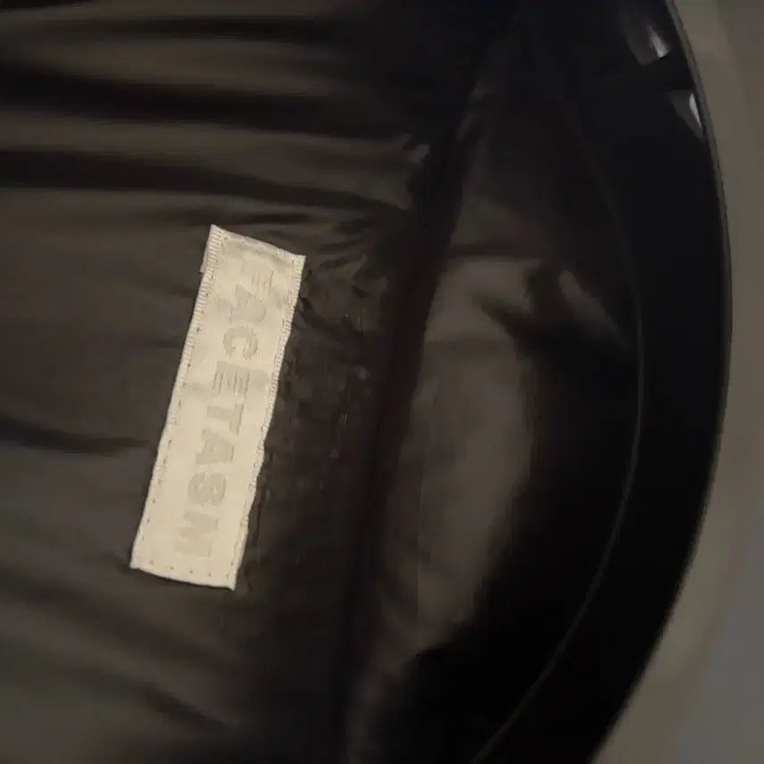 [BUNJANG] Pascettazm Padded Jacket / 파세타즘 패딩