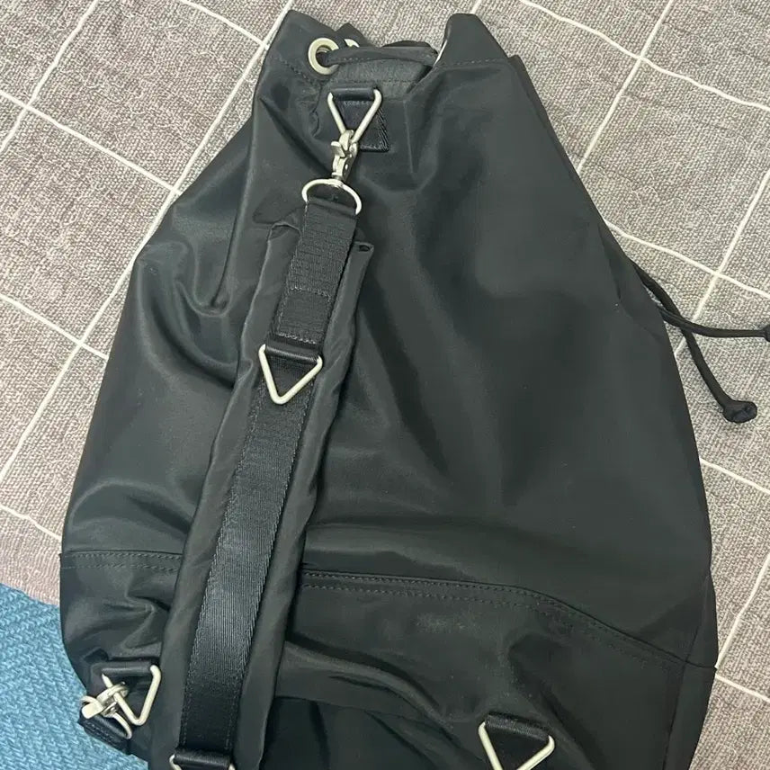 [BUNJANG] HAARCHIVE Nylon Duffle Bag / 하 아카이브 나일론 더플백