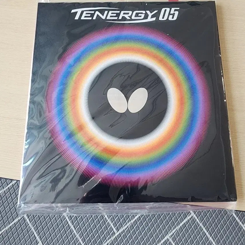 [BUNJANG] Butterfly Tennergy 05 Rubber Red / 버터플라이 테네지 레드