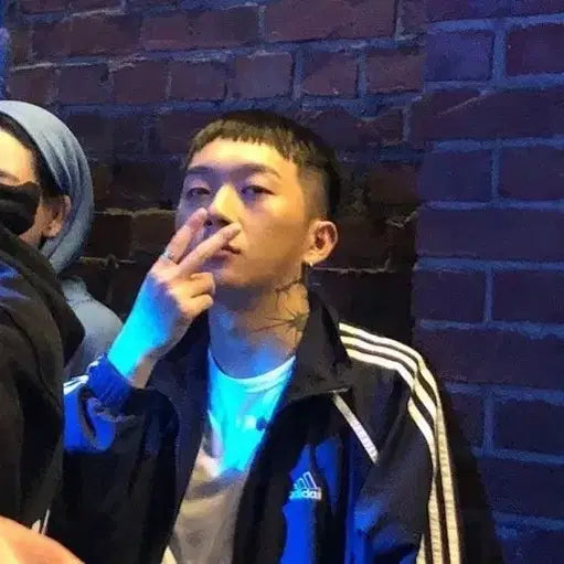 [BUNJANG] Adidas Vintage Windbreaker Jacket Size L / 아디다스 빈티지 바람막이 L(우원재 바막느낌)