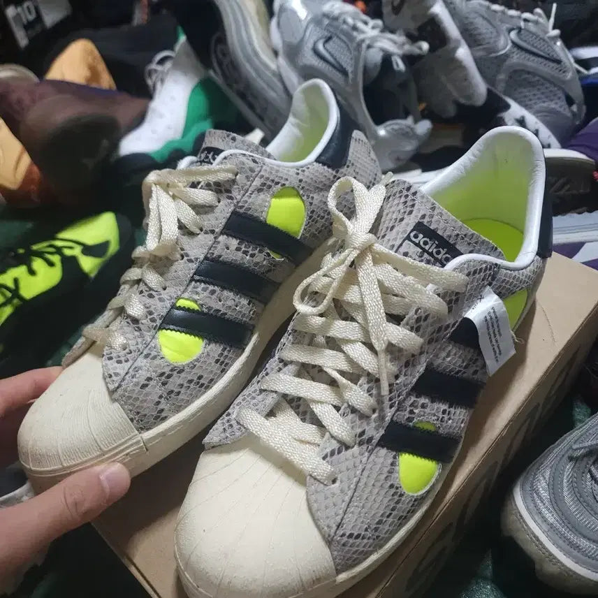 [BUNJANG] Adidas x PHARRELL SUPERSTAR 290 / 아디다스 x 페이스 슈퍼스타 290