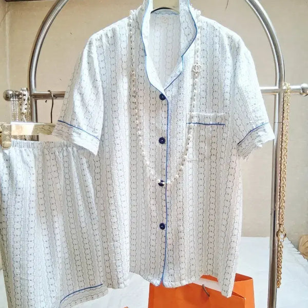 [BUNJANG] Couple's Pajama Set - Two Pairs (Sizes 95-110) / 깔끔한 패턴 남 ㅡ여  잠옷 95~110 사이즈두벌