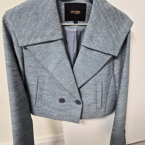 [BUNJANG] Maje Detachable Collar Jacket / 마쥬 카라탈부착 자켓