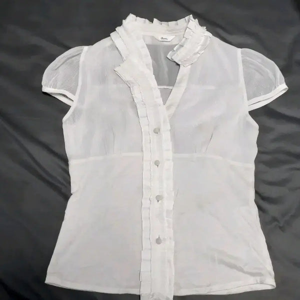[BUNJANG] Shiny Silk Ruffle White Blouse - Size 95 / 반짝실크 여신 화이트 프릴 블라우스 95사이즈