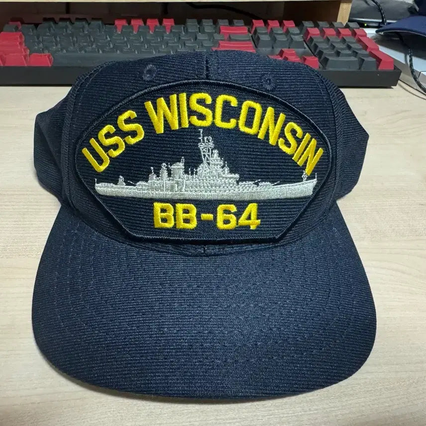 [BUNJANG] US Navy USS Wisconsin BB-64 Embroidered Hat / 미해군 USS 위스콘신 BB-64 자수 모자