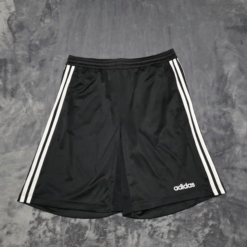 [BUNJANG] Adidas Shorts XL / (XL)아디다스 반바지