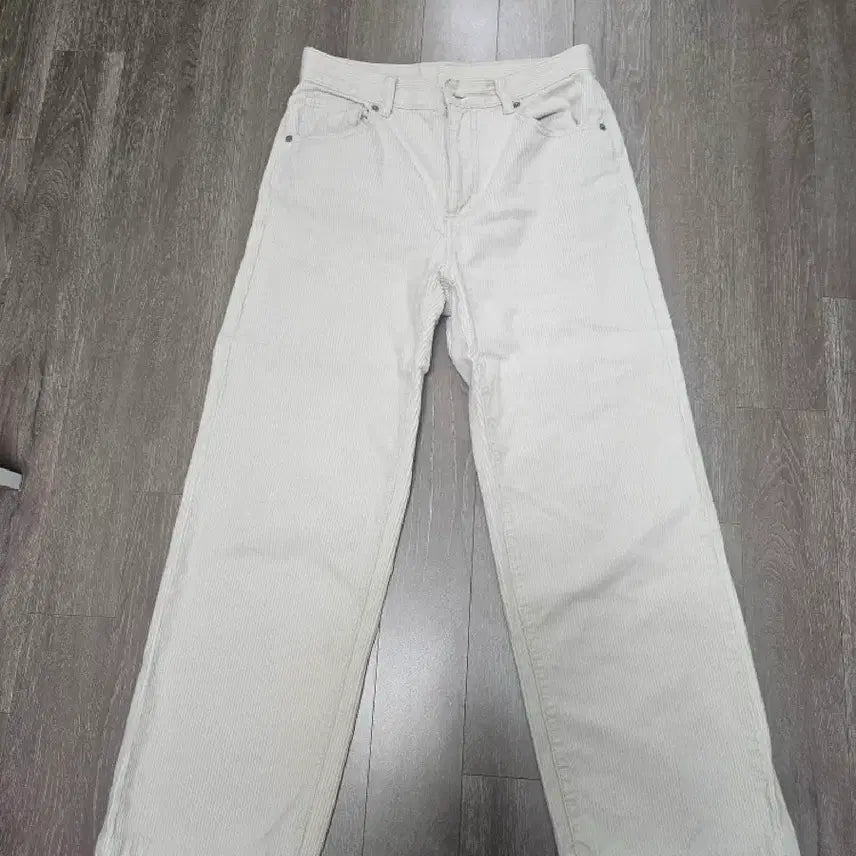 [BUNJANG] GU Women's Corduroy Pants / gu 여성 골덴바지
