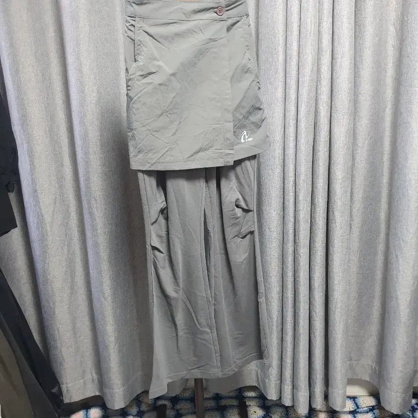 [BUNJANG] S Nalty Skirt Dalchak Bootcut Pants / S 널티 택129.000원 치마달착 부츠컷팬츠