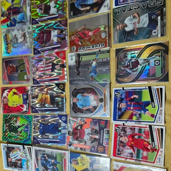 [BUNJANG] Soccer Trading Cards 24-Card Set / 축구 카드 24장 세트
