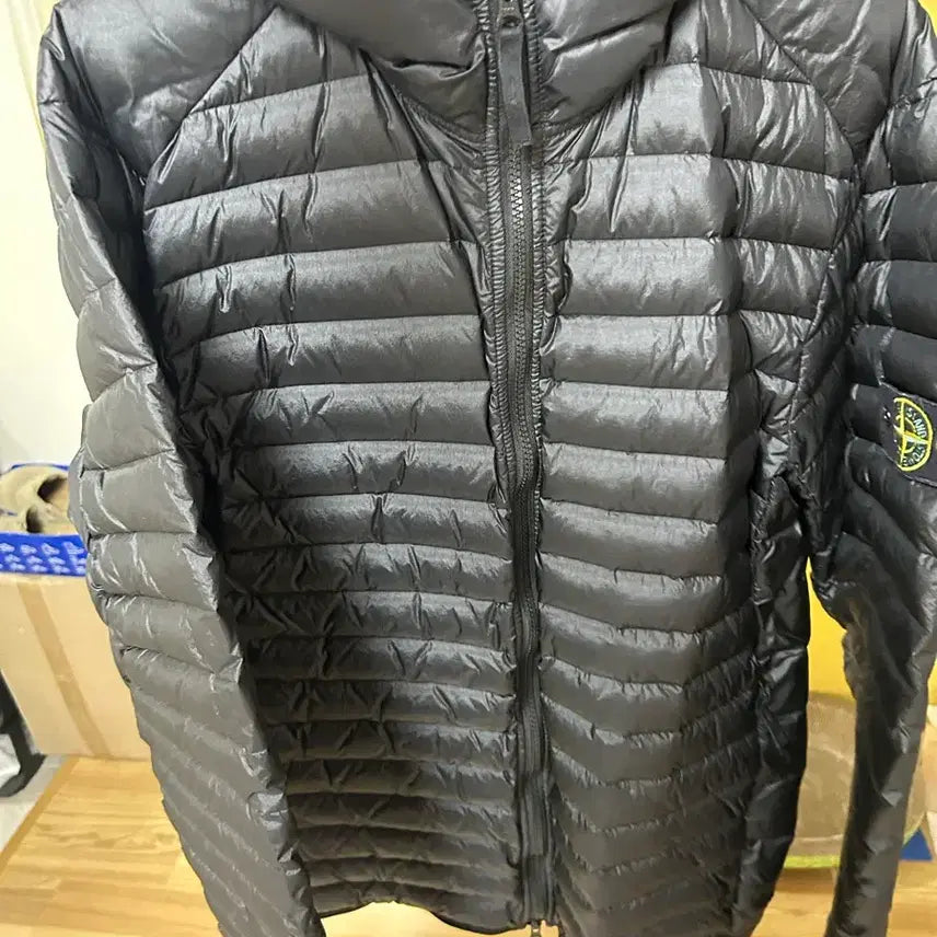 [BUNJANG] Stone Island Lightweight Padded Jacket / 22FW 스톤아일랜드 경량패딩