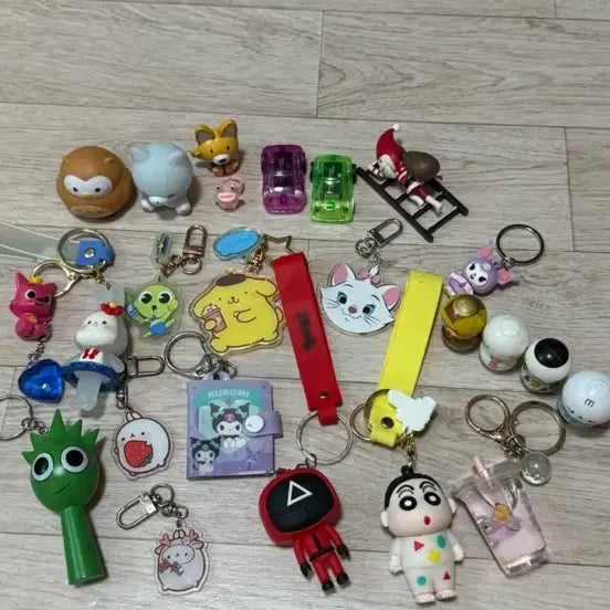 [BUNJANG] Assorted Character Tumbler Keyrings Bundle Set / 키링 오뚝이 캐릭터 일괄세트