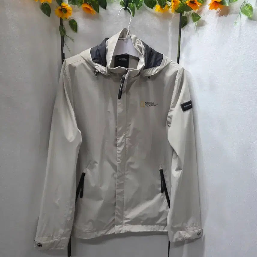 [BUNJANG] National Geographic Windbreaker Zip-Up Jacket / 내셔널지오그래픽바람막이