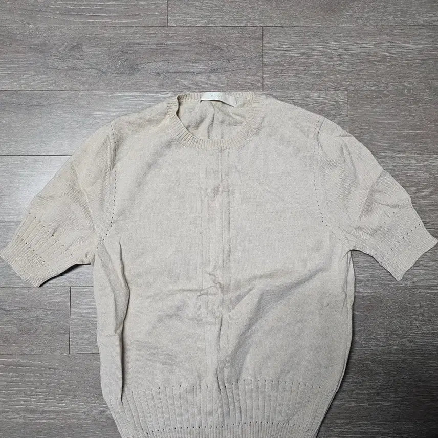 [BUNJANG] Beige Short Sleeve Knit / 베이지 반팔 니트
