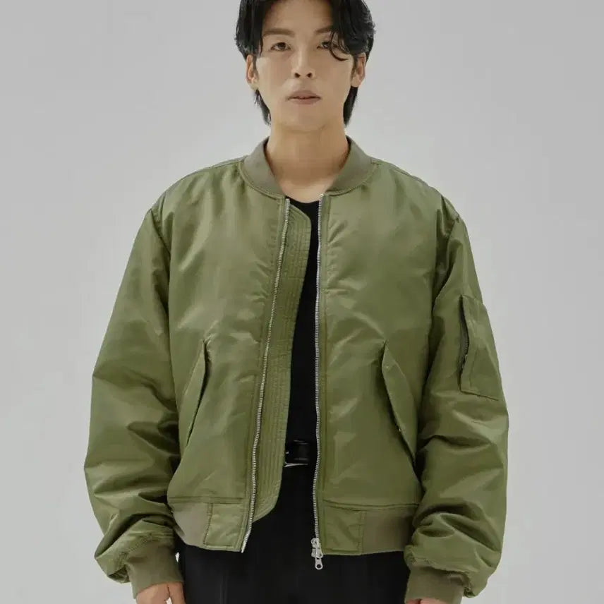 [BUNJANG] Adrielos Saint MA-1 Bomber Jacket Khaki / 에드리엘로스 세인트 MA-1 카키