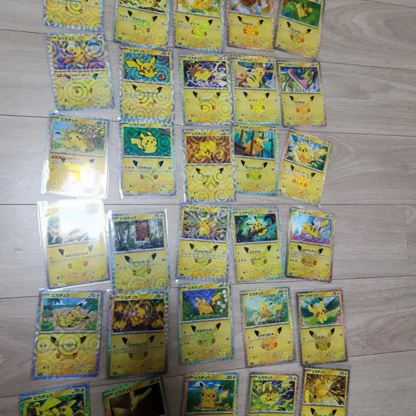 [BUNJANG] Pokemon 30th Anniversary Pikachu Card Bundle / 30주년 포켓몬 카드 피카츄