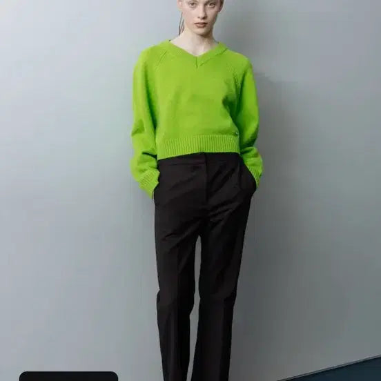[BUNJANG] 8seconds V-Neck Knit / 에잇세컨즈 브이넥니트