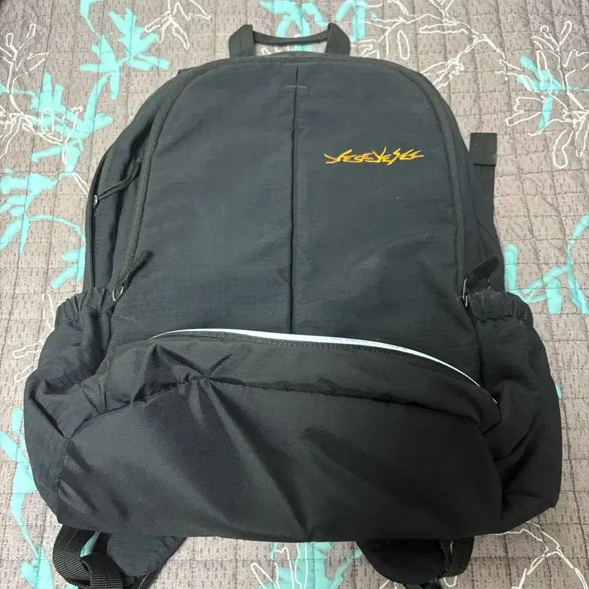 [BUNJANG] YESSEyesic Backpack / 예스아이씨 백팩