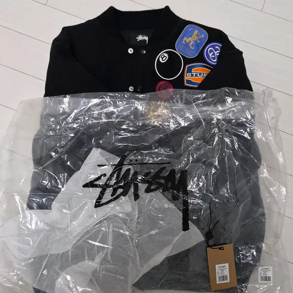 [BUNJANG] Stussy Souvenir Patch Bomber Jacket / 스투시 수베니어 패치봄버 자켓