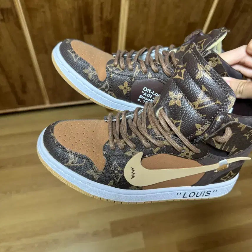 [BUNJANG] Nike Louis Vuitton Jordan Size 240 / 나이키 루이비통 조던 240