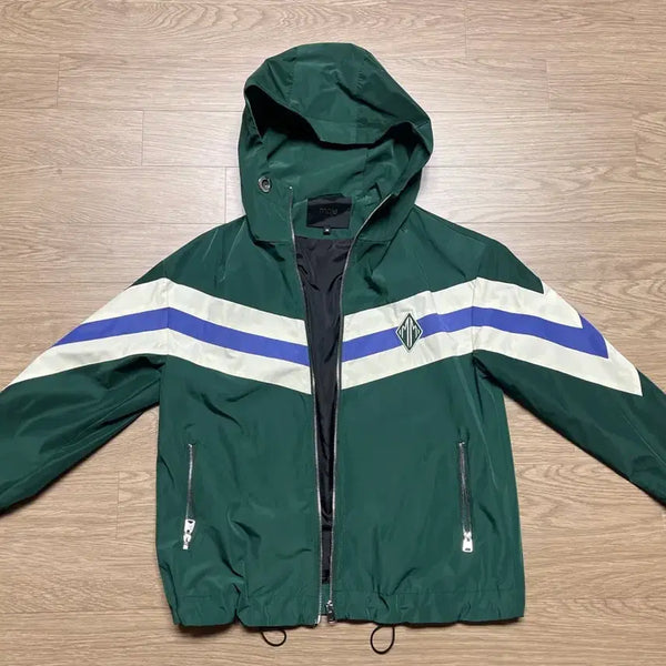 [BUNJANG] Maje Hooded Windbreaker Jacket / 마쥬 후드 바람막이 자켓  36