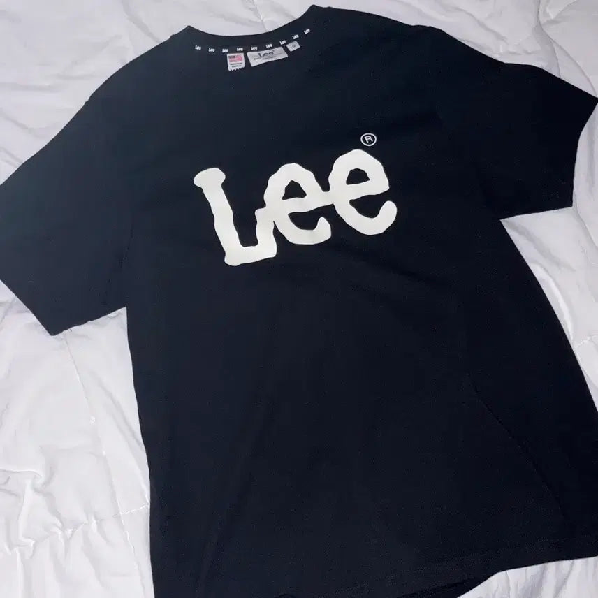 [BUNJANG] Lee T-Shirt Black / !!정품!! Lee 반팔 검은색s 판매합니다