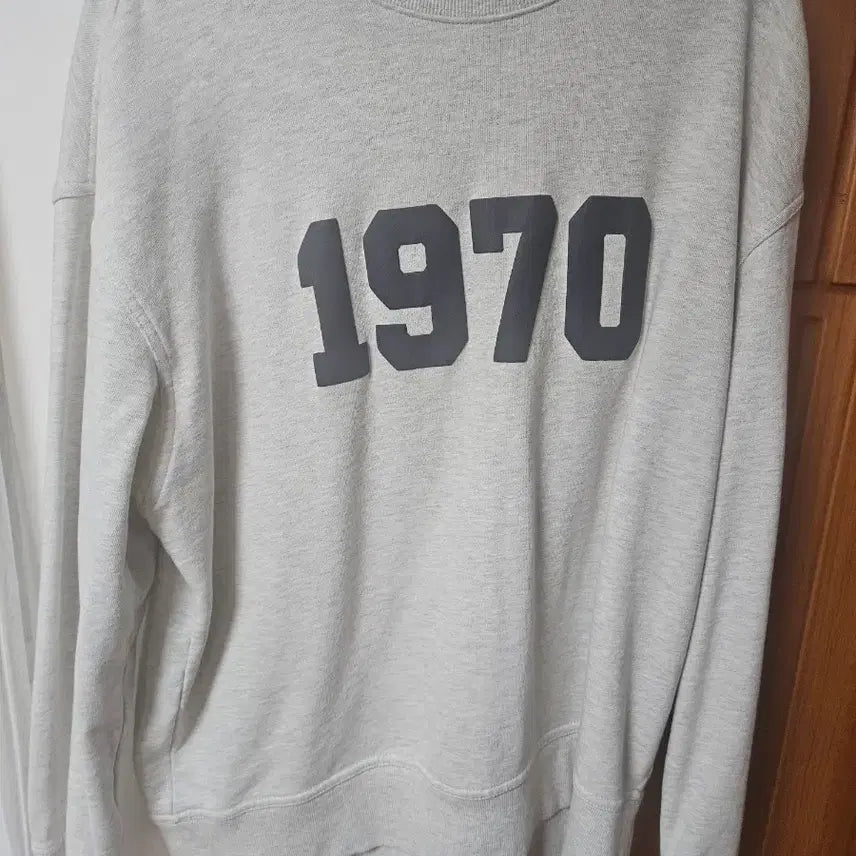 [BUNJANG] 8 Seconds Printed Sweatshirt Ivory XL / 에잇세컨즈 맨투맨 아이보리