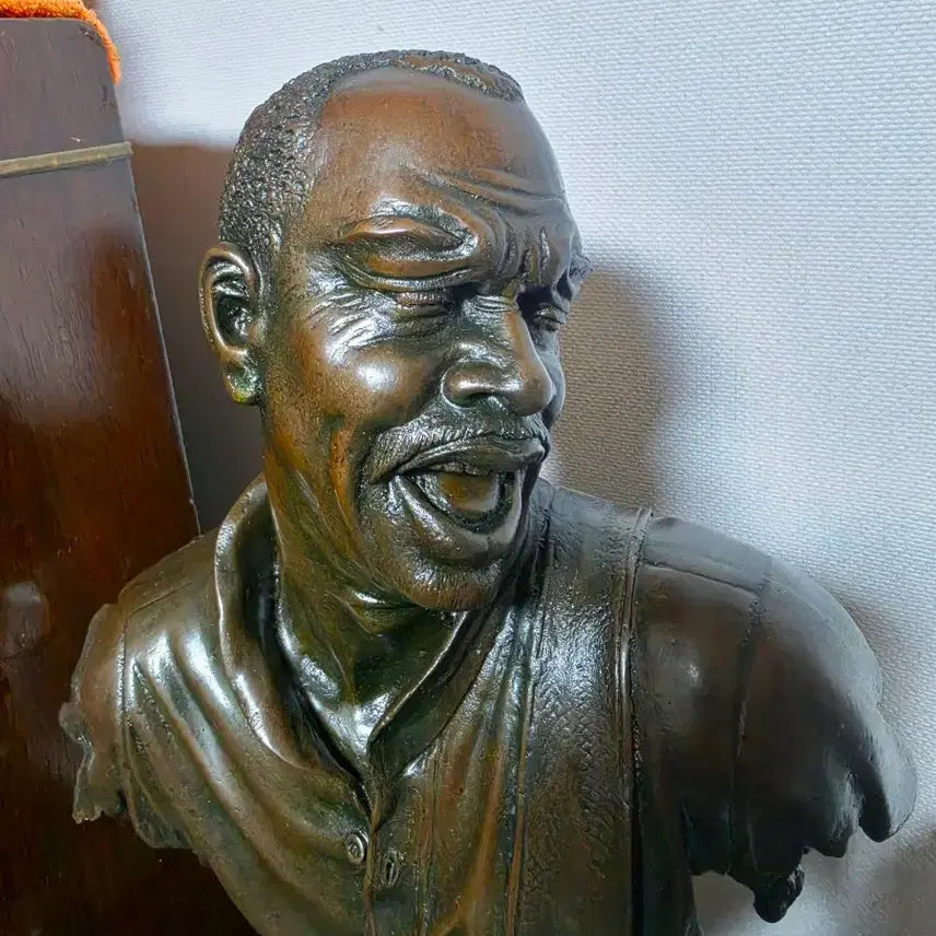 [BUNJANG] Don Bronze Guitarist Statue / 기타리스트 동브론즈