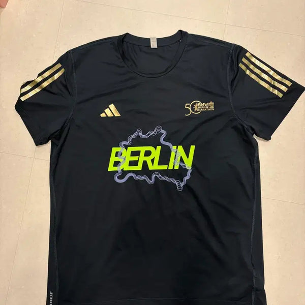 [BUNJANG] 2024 Berlin Marathon Training Jacket / 2024 베를린 마라톤 트레이닝복 판매