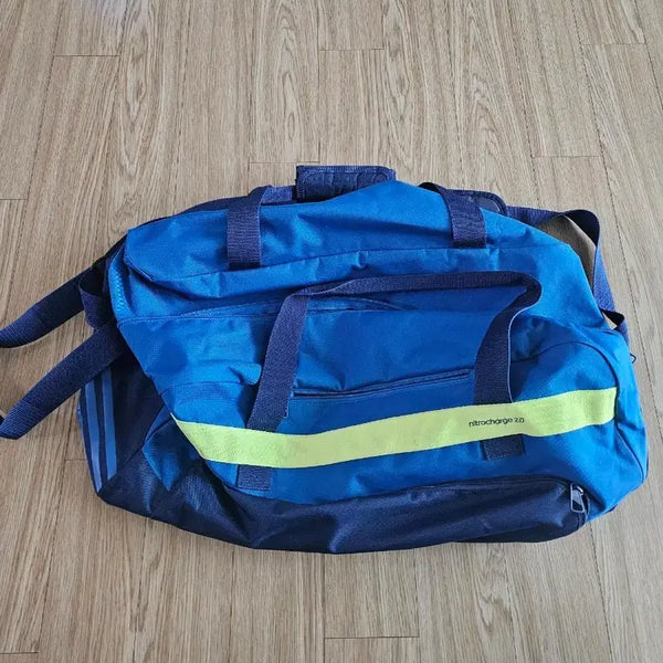 [BUNJANG] Adidas Large Duffel Bag (60cm x 30cm) / 아디다스 더블백(대형)가로60cm세로 30cm