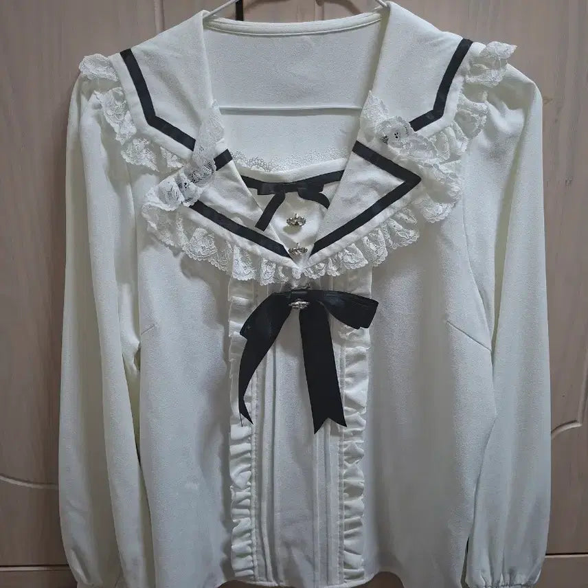 [BUNJANG] Dimarub Landmine Type Blouse / 디마럽 지뢰계 블라우스