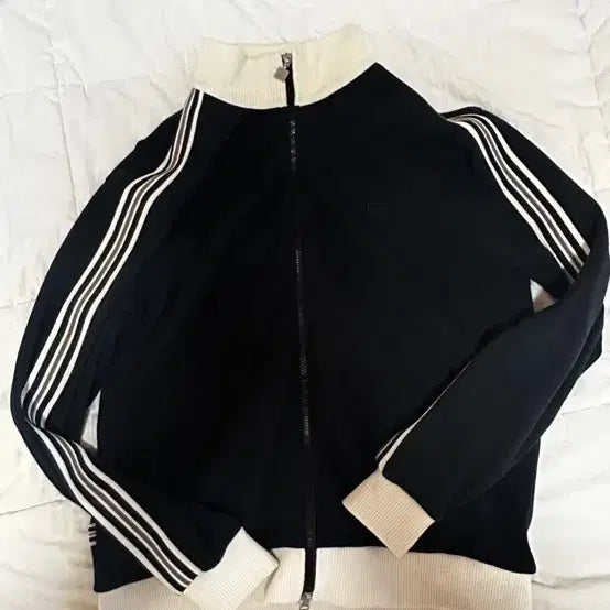 [BUNJANG] Fila 1911 Jersey / 휠라 fila 1911 져지