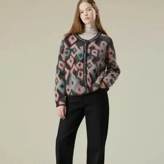 [BUNJANG] Thursday Island Diamond Pattern Cardigan / 써스데이아일랜드 다이아몬드브러쉬가디건