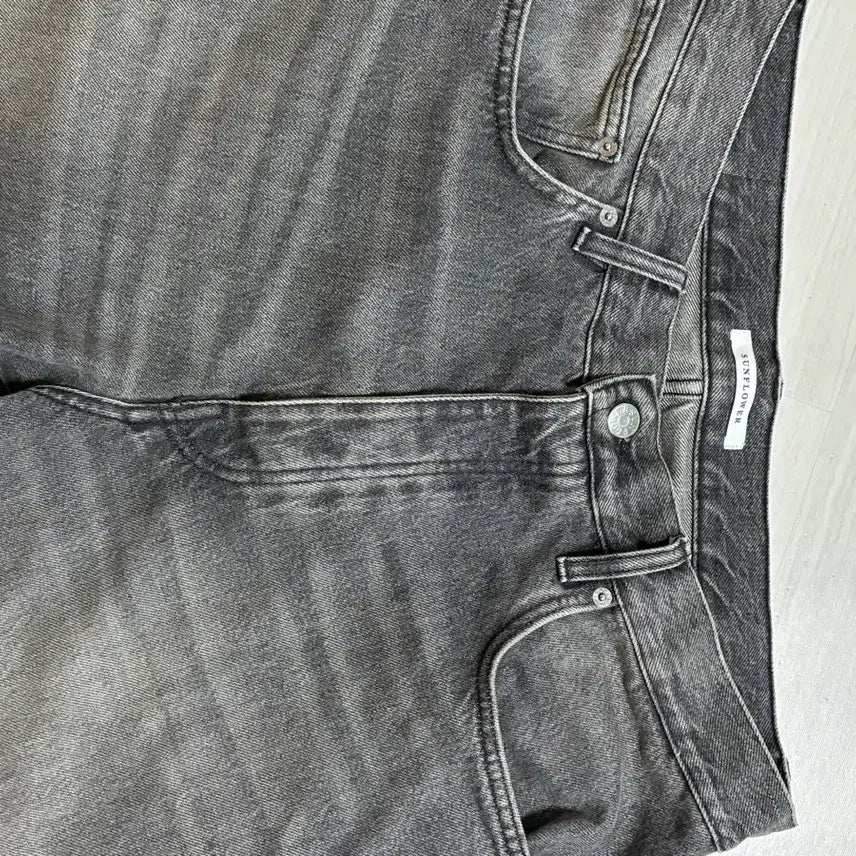 [BUNJANG] Sunflower Twist Denim Jeans 34/32 / 선플라워 트위스트 데님 34/32