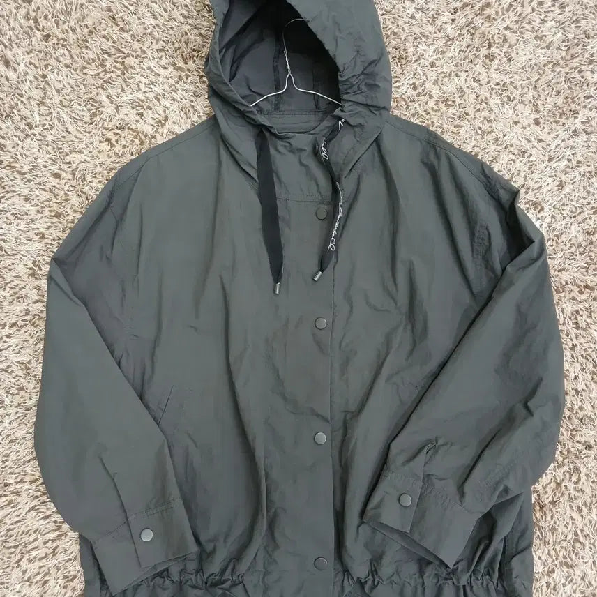 [BUNJANG] Visitt New York Windbreaker Size 66 / 6921 비지트 뉴욕 바람막이 66